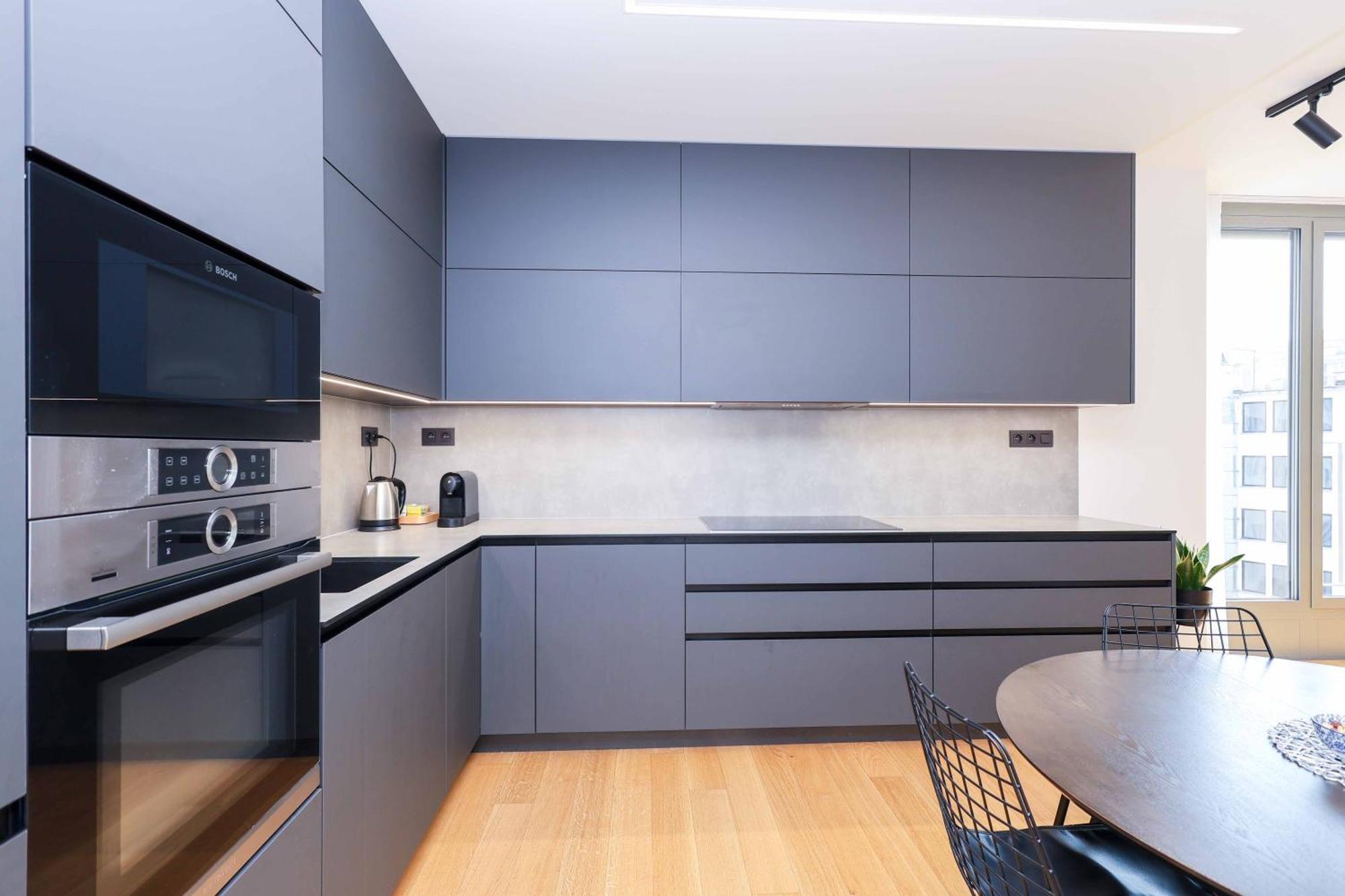 Downtown Luxe Retreat- Konventna Apartman Pozsony Kültér fotó